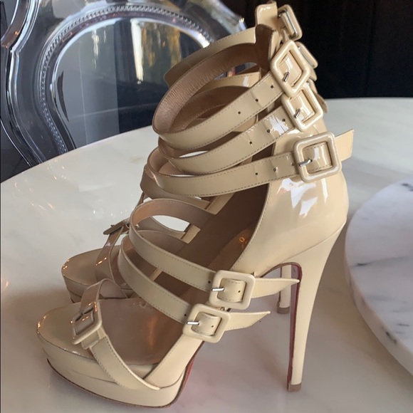Christian Louboutin Differa SIGNED heels in nude - Picture 13 of 16